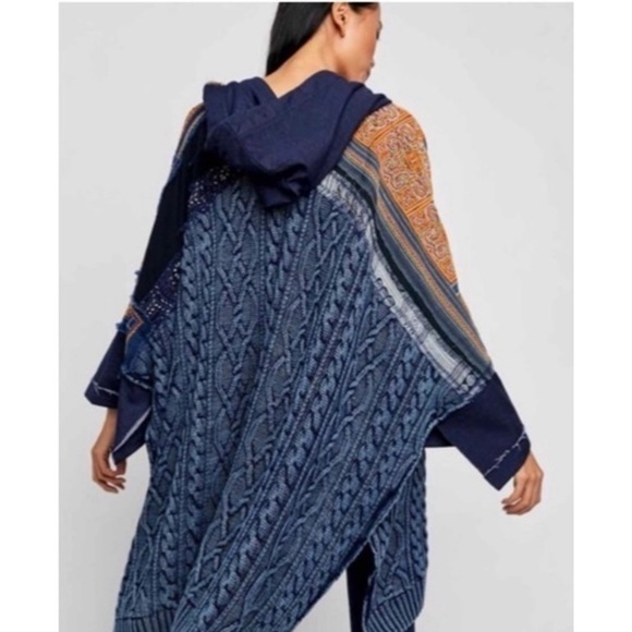 Free people Sammie combo sweater cardigan, Poncho with hood XS - Picture 2 of 14